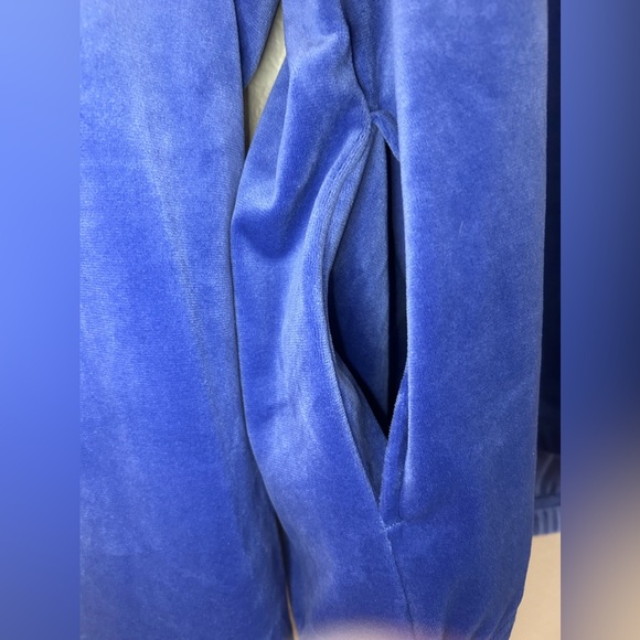 Fila Women’s Velour Hooded Pullover Sweatshirt, Size XXL - Picture 7 of 11